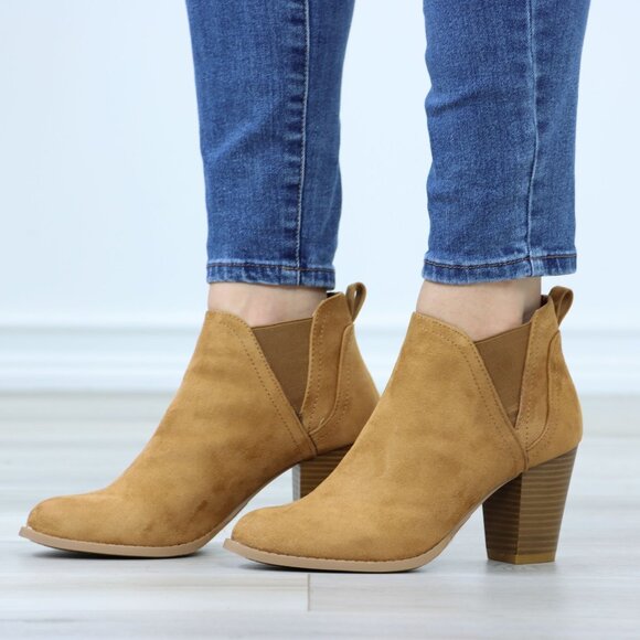 Block High Heeled Ankle Boots Brown Synthetic Suede Chelsea Cone - Picture 11 of 12